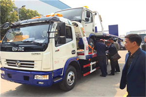 洮北汽车道路救援拖车价格